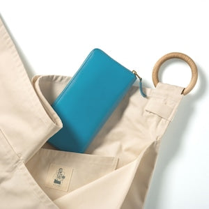 モンクバッグ (Monk bag)