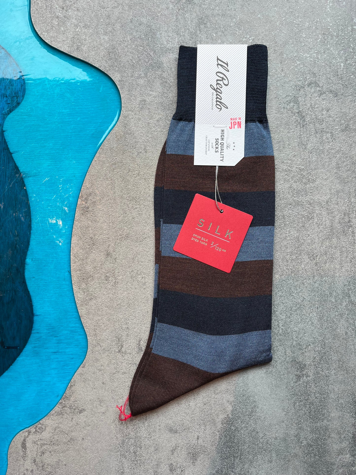 IL Regalo silk border socks
