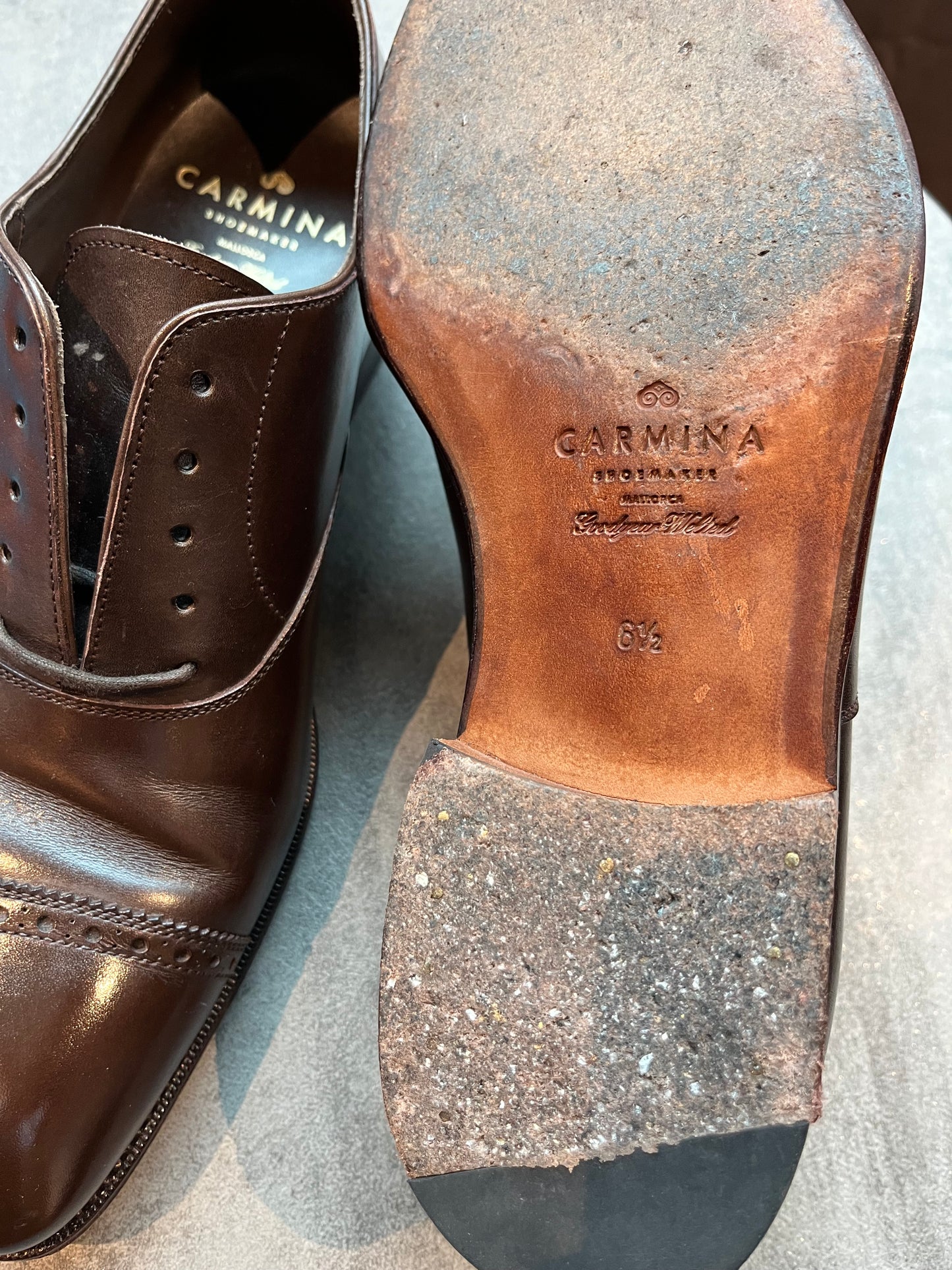 Carmina brown cap-toe UK6.5